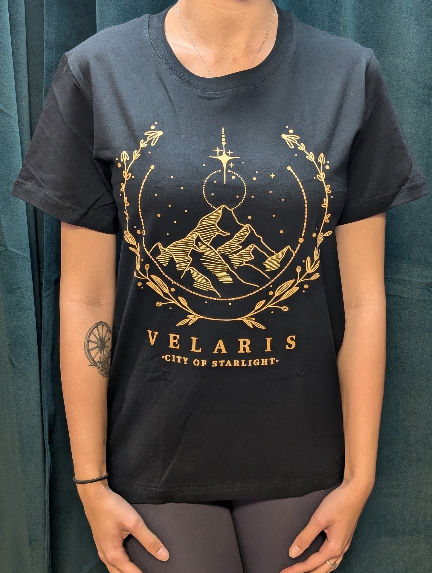 Velaris T-shirt
