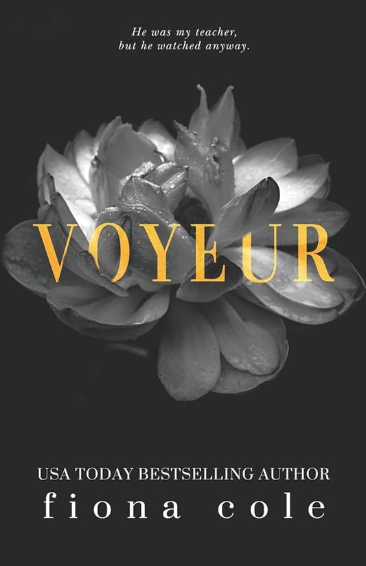 Voyeur (Voyeur Series) cover image